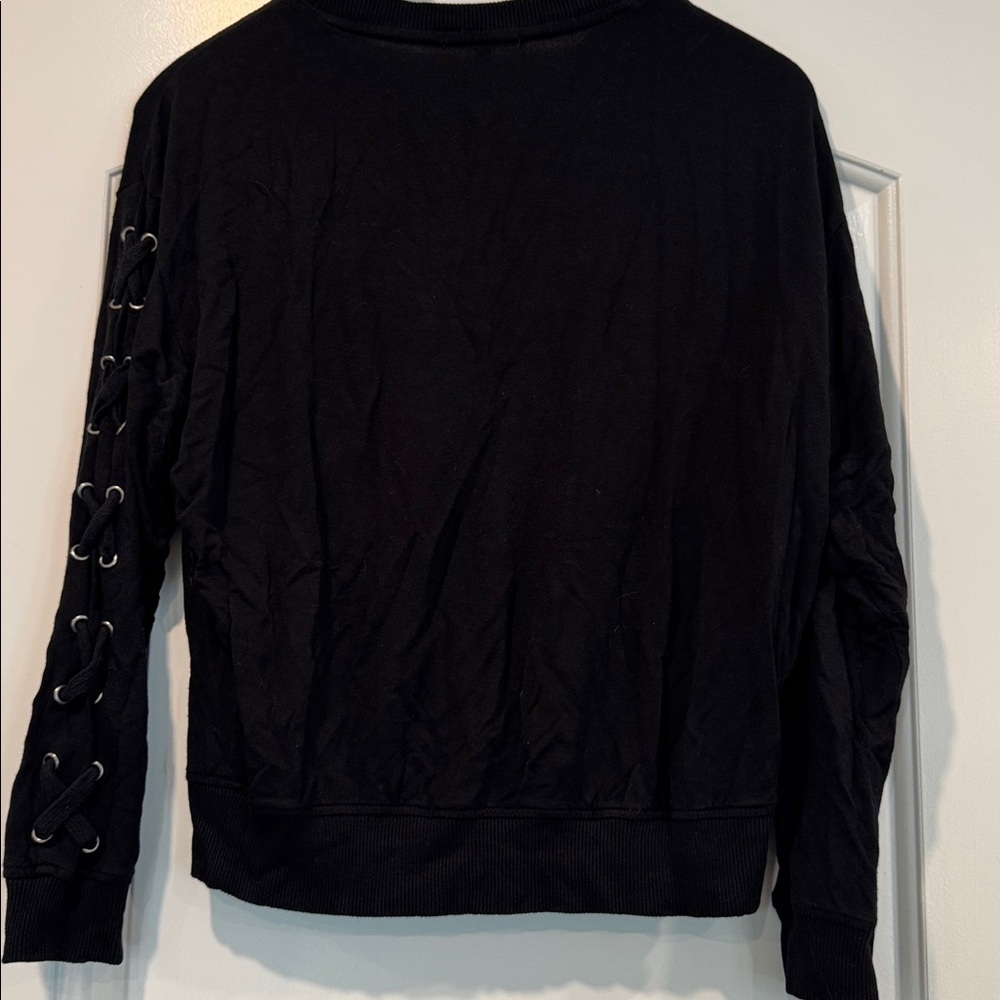 Z Supply Black Long Lace-Up Sleeves Top Size XS - Picture 7 of 7